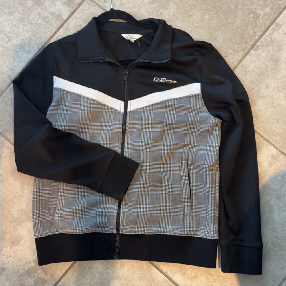 Ben Sherman Black and Gray Zip-Up Sweater